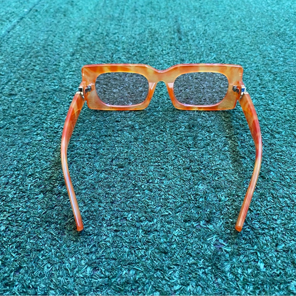 Designer glasses - Picture 4 of 7